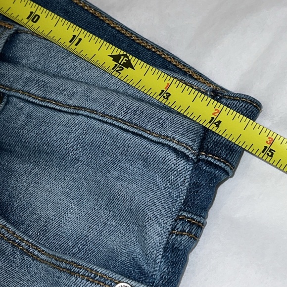 HUDSON BARBARA SUPER SKINNY JEANS (29) - Picture 8 of 15